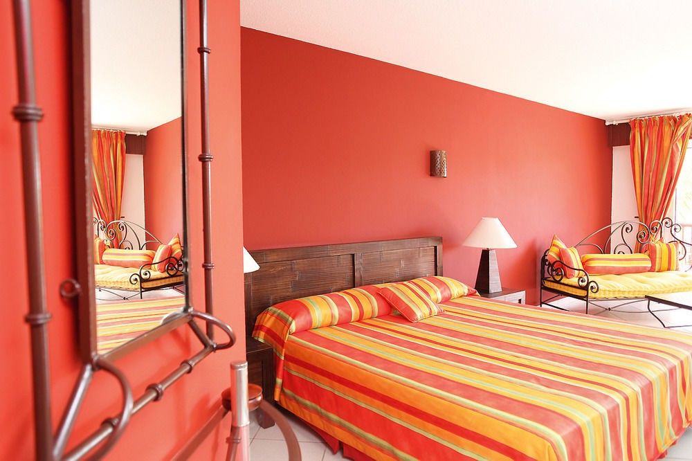 Orient Bay Palm Court Residence 4 Stars Quarter of Orleans Room photo
